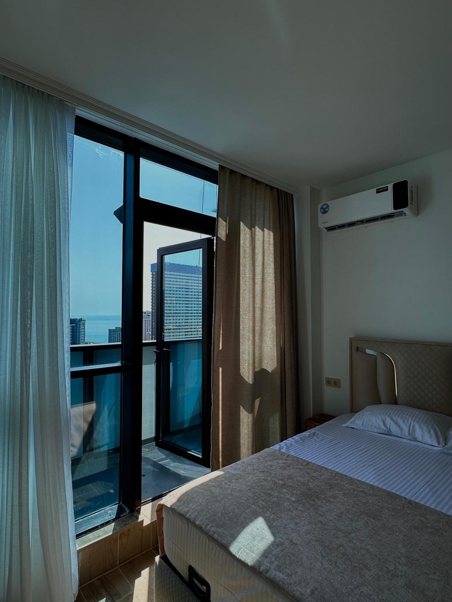 Dar Tower Panorama Apartments Batumi Zewnętrze zdjęcie